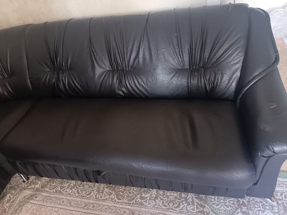 Продам диван и кресло