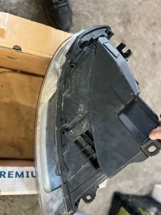 Faruri Far Stanga Dreapta  xenon Audi Q7  EUROPA