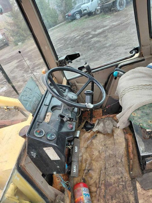Massey Ferguson MF50H экскаватор-погрузчик