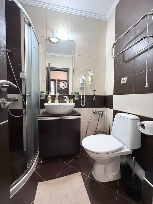 Продава се Двустаен апартамент в к.к. Слънчев бряг - 63 кв.м за 729 €/кв.м - Снимка #3