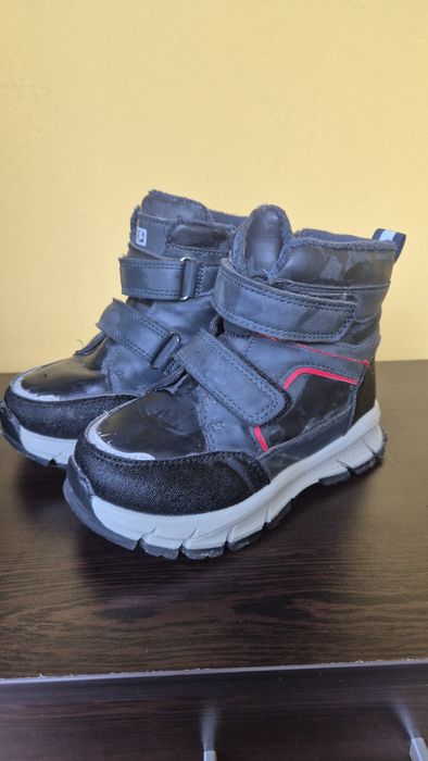 Детски зимни боти