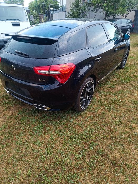 Ситроен DS5 2.0 HDI