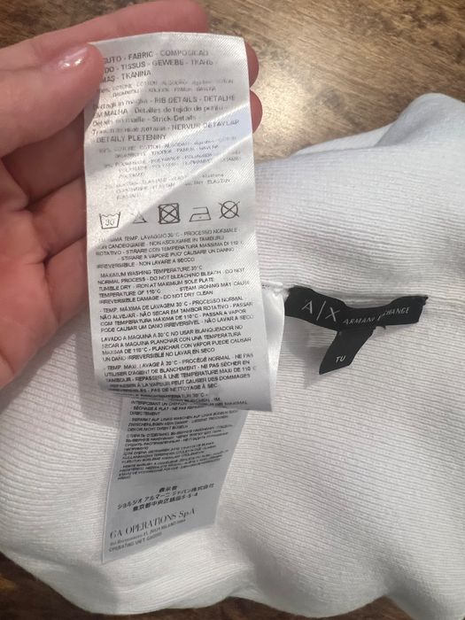 Шапка женская Armani Exchange