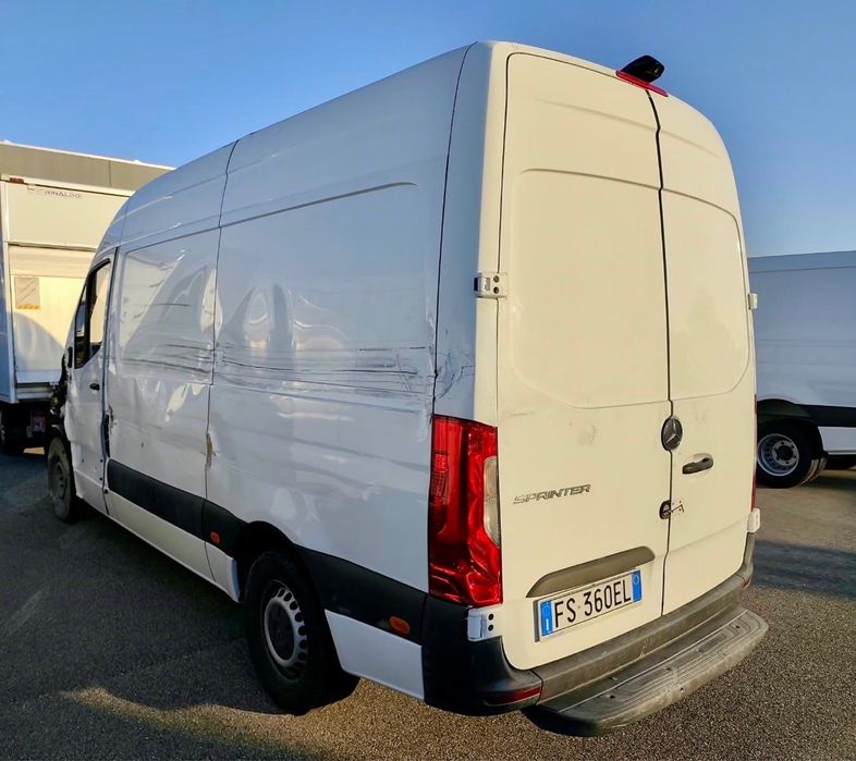 Piese Mercedes Sprinter 907 Dezmembrez motor 2.2 CDI euro6 import Italia
