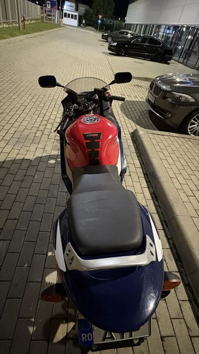 Vand cbr f4i 2001