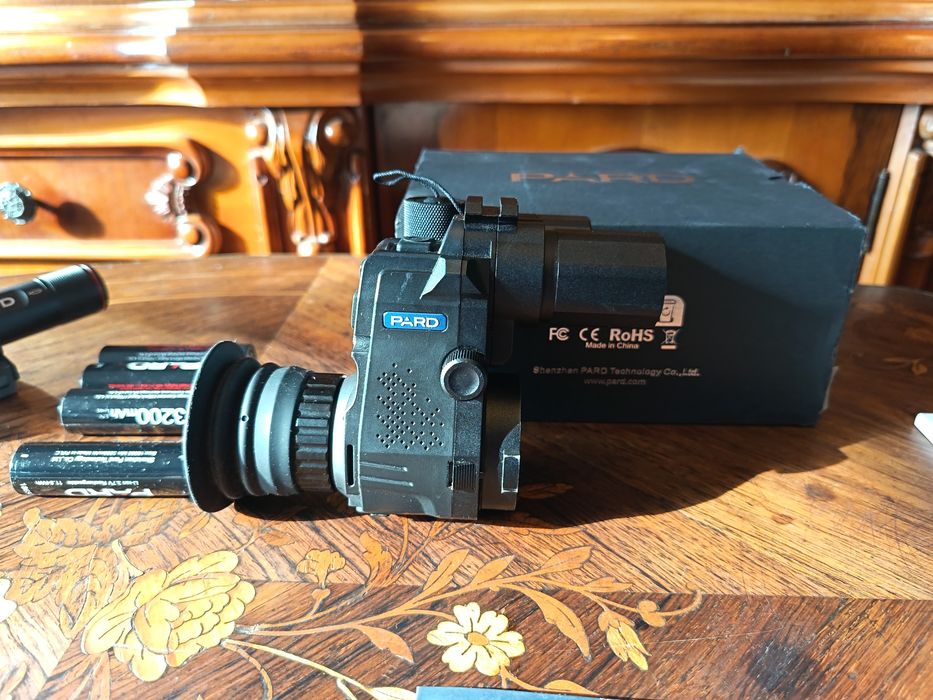 Vand monoclu night vision clip-on Pard NV007SP LRF 940 nm cu 2 acumulatori originali Pard