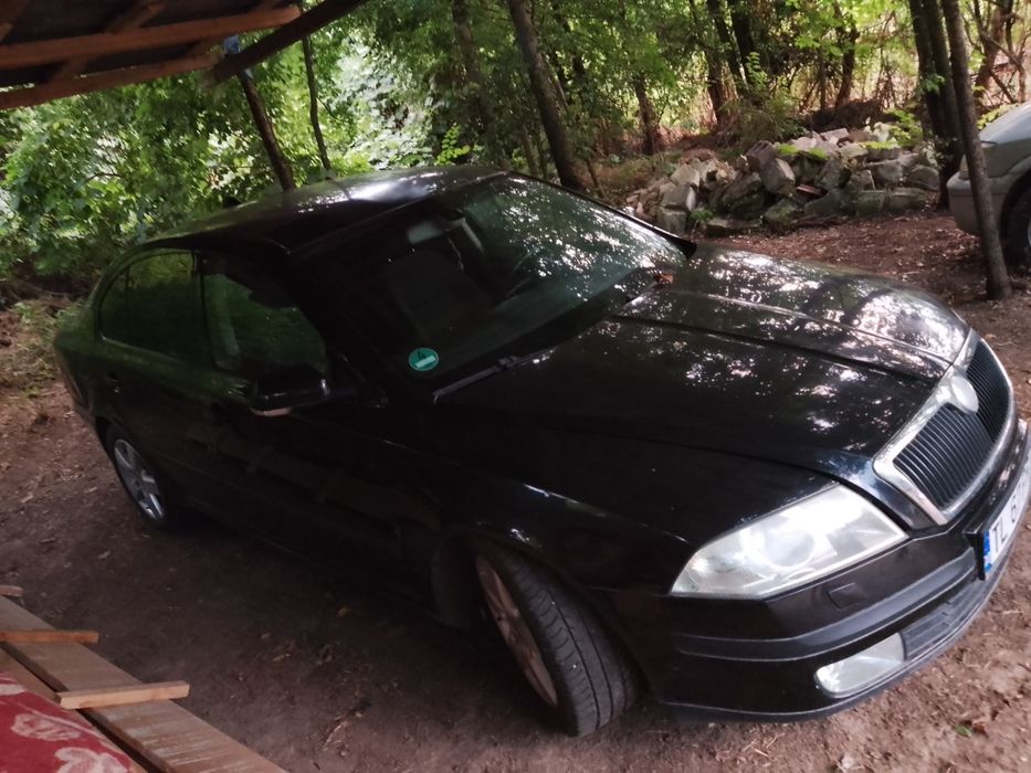 Skoda Octavia 2 .