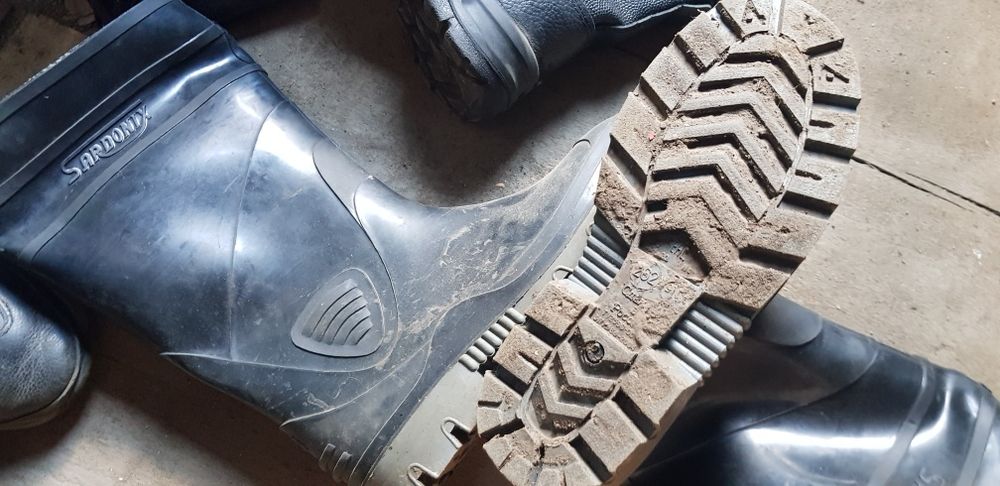 Продам обувь берцы - сапоги