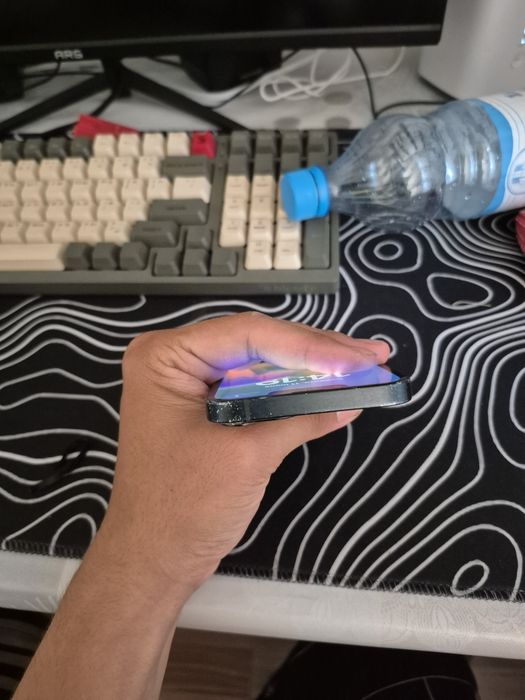 Продам Iphone 13 256 GB