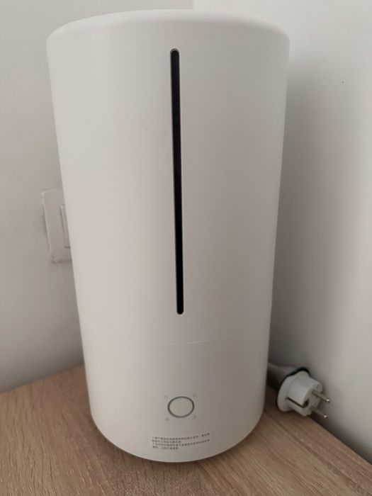Продам увлажнитель воздуха Xiaomi Mi Smart