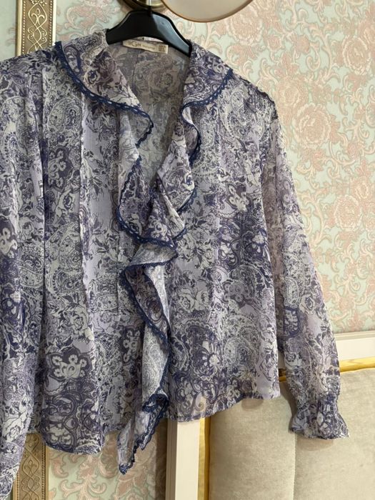 Кофта от BGN срочно