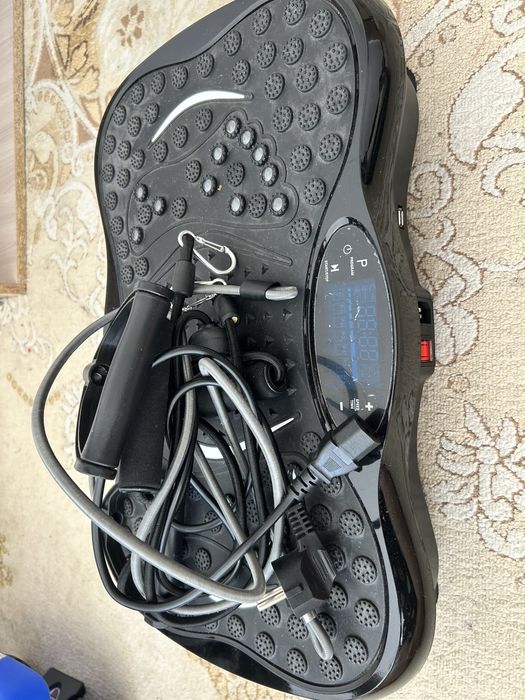 Тренажер домашний виброплатформа