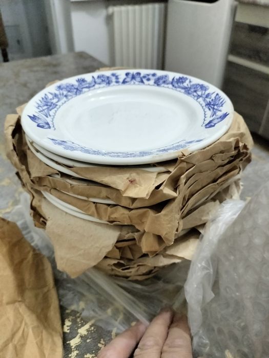 Тарелкалар сатылады