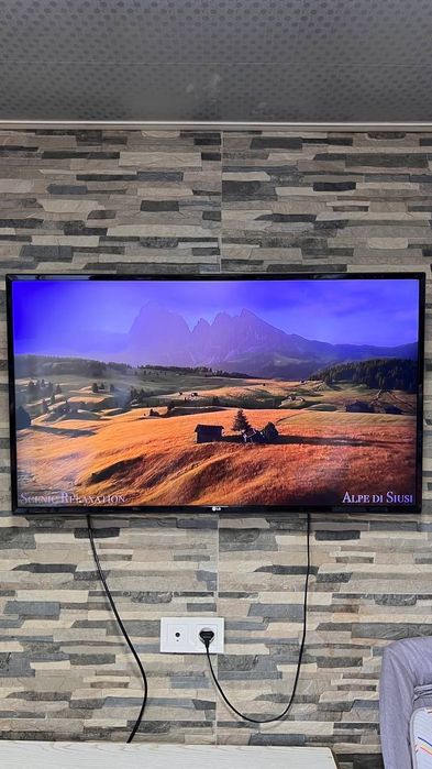 LG 43 Smart Web Os 4K Yaxshi holatda Aybi yoq
