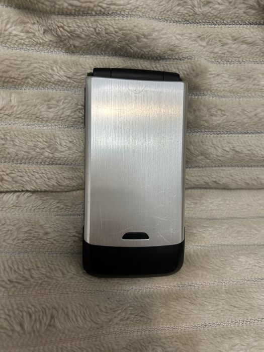 ретро Nokia 6650 Fold