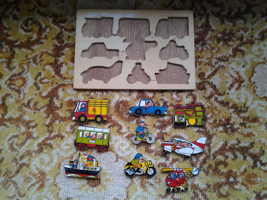 Vehicule - puzzle din lemn 9 piese copii +1 an