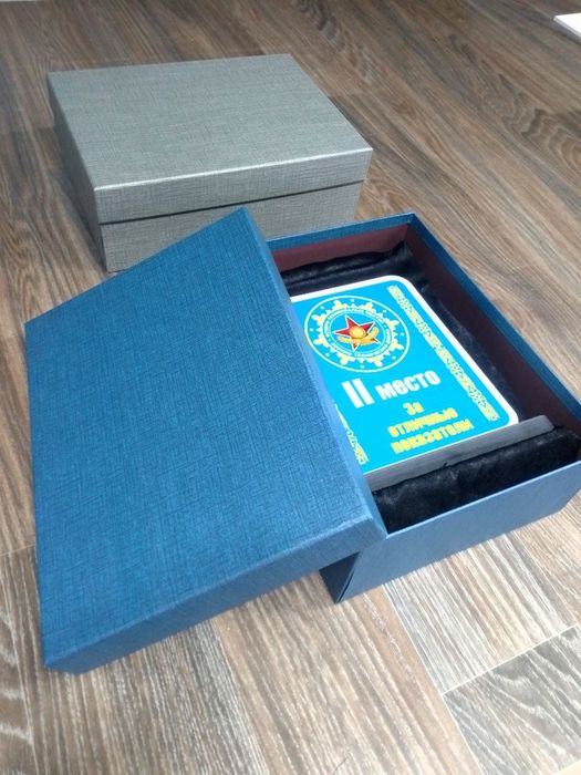 Подарочные коробки с ложементом