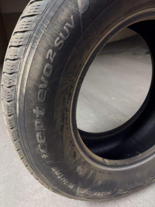 Hankook evo2 265/65 R17 зимна