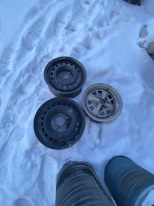 Диски на 14, 13 разные