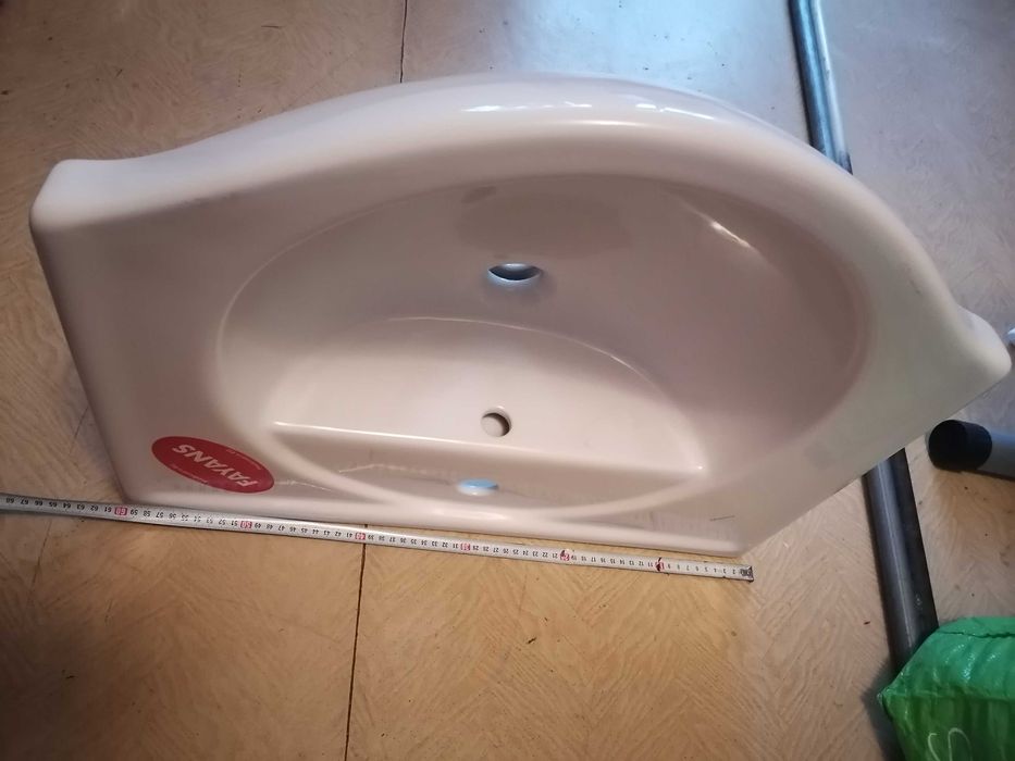 Ghiuvetă Lavoar nou Alb