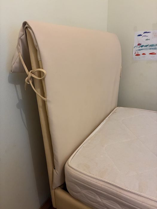 Pat pentru o persoana saltea cadou