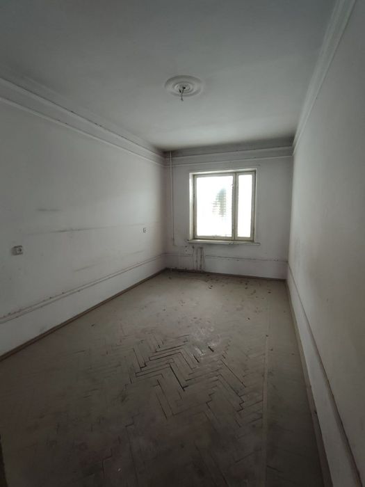 Продам 5-ти комнатную 185м² Спецплан