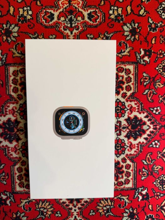 Apple Watch Ultra LTE 49mm, ca nou, 95% baterie, full + curele