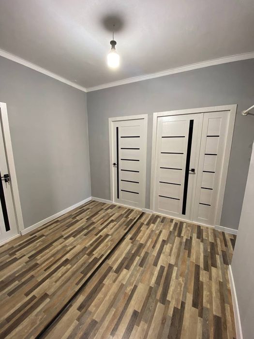 Продается 5 комнутная квартира по адресу 5.1 б 9.16