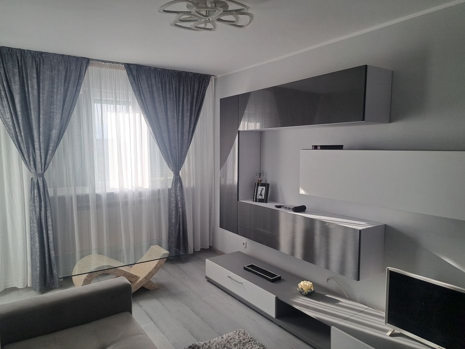 Vand apartament 2 camere