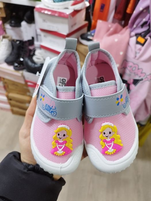 Пантофи на гезер,момче, момиче