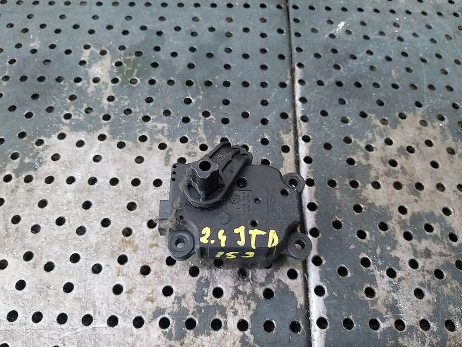 Motoras clapeta aeroterma alfa romeo 159 939 5240822600