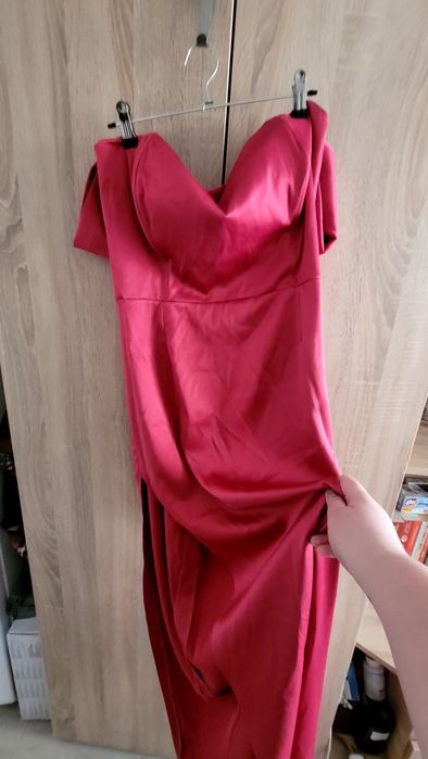 Rochie cu umerii goi L/XL