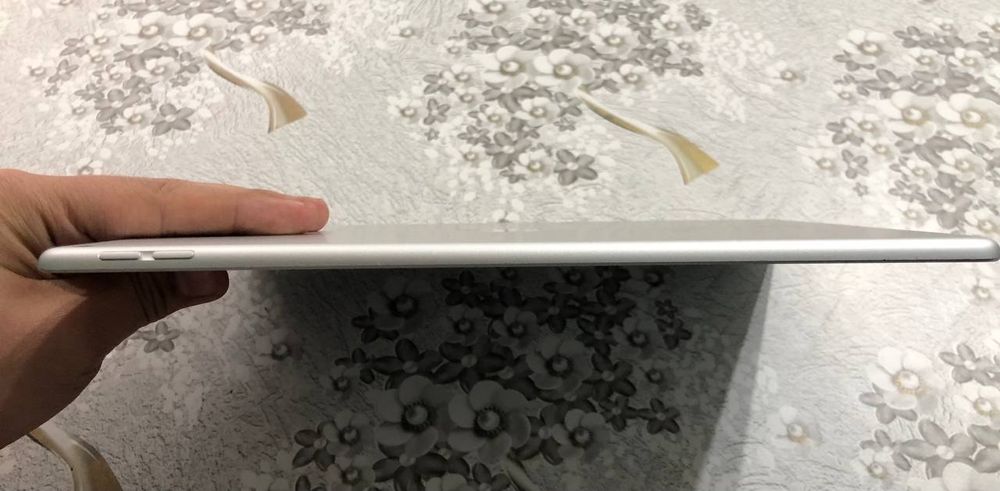 iPad Air 3 (3-е поколение), б/у, отличное состояние