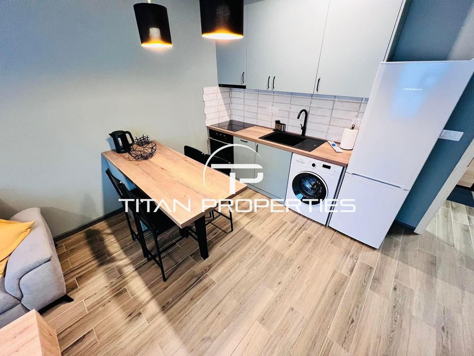 Дава се под наем Двустаен апартамент в Бургас, Славейков - 79 кв.м за 747.66 € - Снимка #1