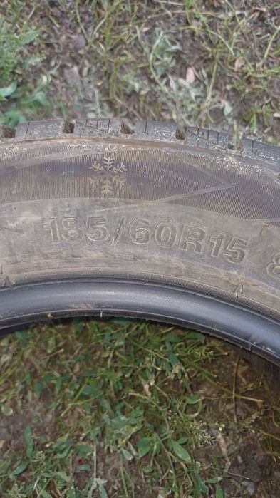 Продам шины комплект