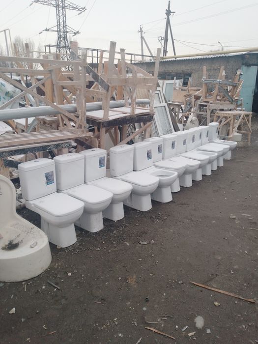 Продам Унитаз б/у