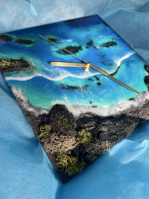 Ceas De Perete Handmade Din Rășină – decorativ & funcțional