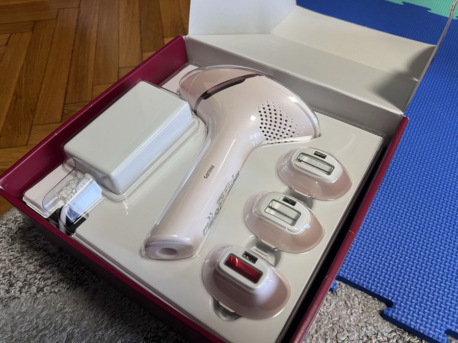 Philips Lumea IPL Seria 9000 BRI957/00 – Ca Nou, Folosit O Singură Dată, Set Complet