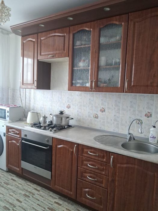 Продается кух гарнитур и газ плита