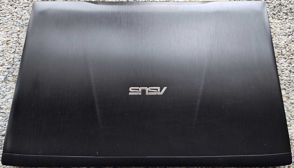 ASUS ROG GL502V i7-6700HQ GeForce GTX1060 8GB RAM