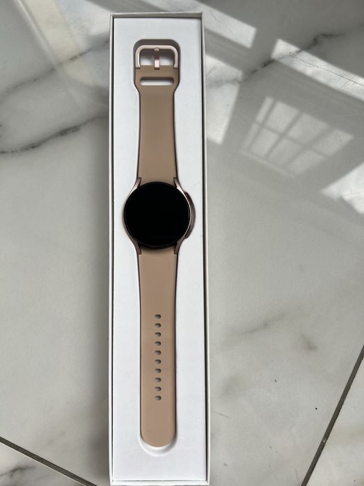 Часы galaxy watch 4