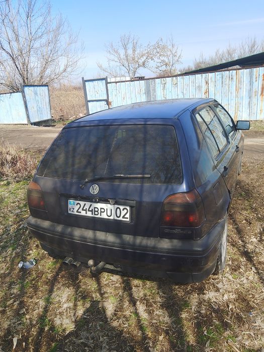 Продам голф 3 объём 1.6 торг