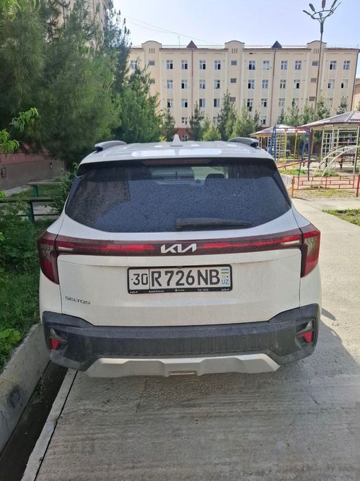 Kia Seltos srochni sotiladi