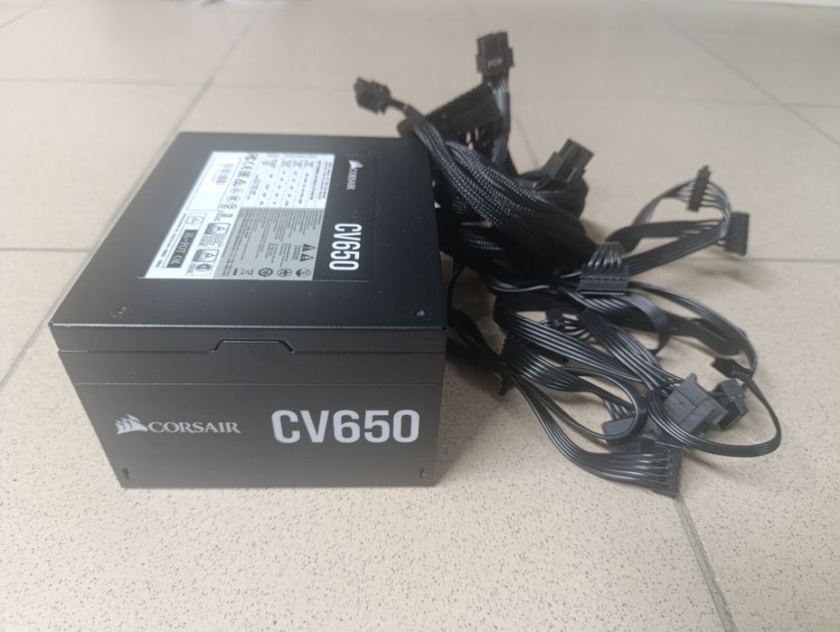 Sursă Corsair CV 650 bronze