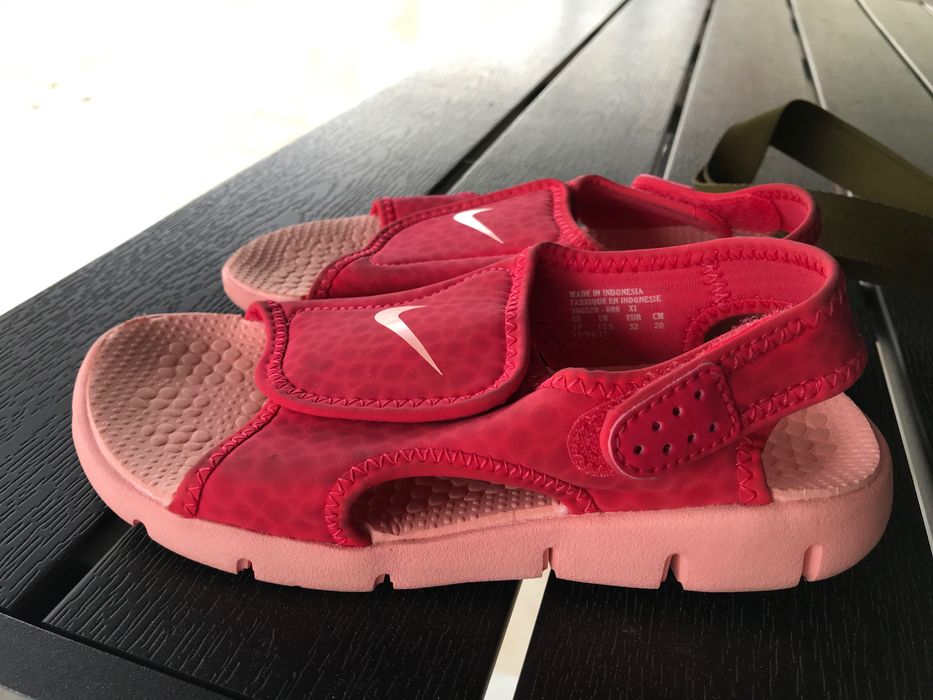 Nike сандали за момиче 32