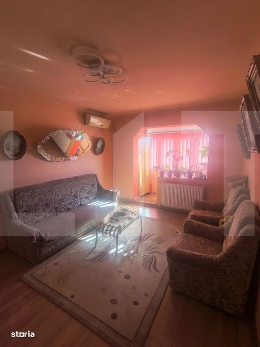 Apartament 3 camere de vanzare – Strada Pacii