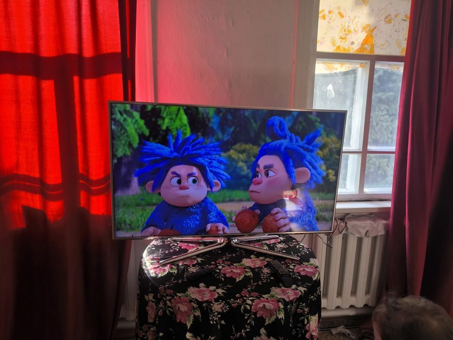 Samsung телевизор