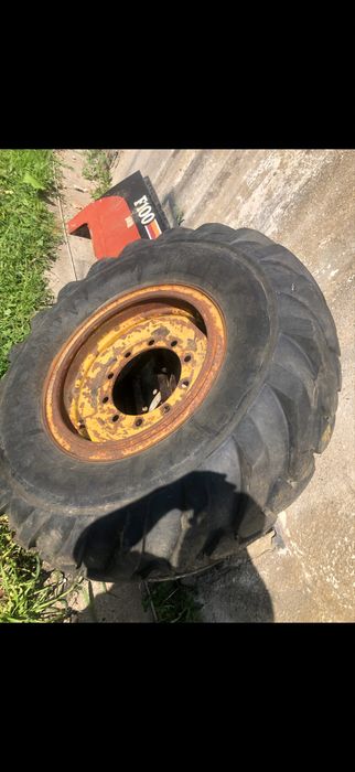 Jante cu cauciucuri autogreder 13,00 24