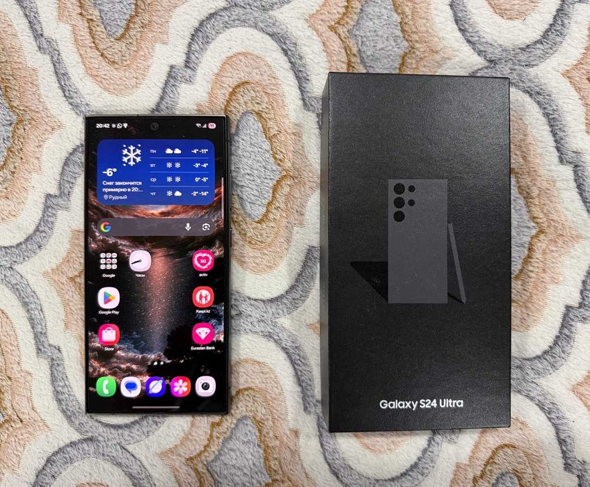 Продам samsung s24 ultra 512 гб.