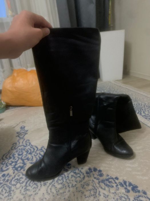 Продается сапоги
